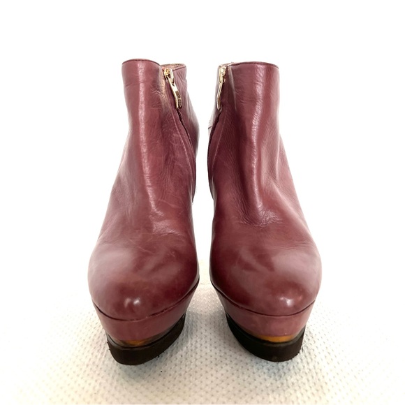 Vince Camuto Magenta Leather Hight Heel Plarform Booties - Picture 2 of 11
